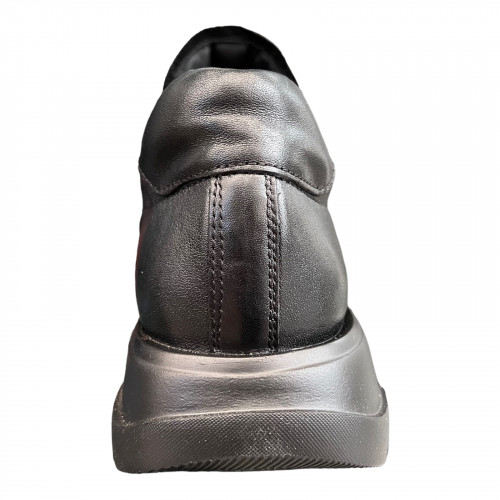 Кроссовки Женские кожаные BLESSO 125 черный