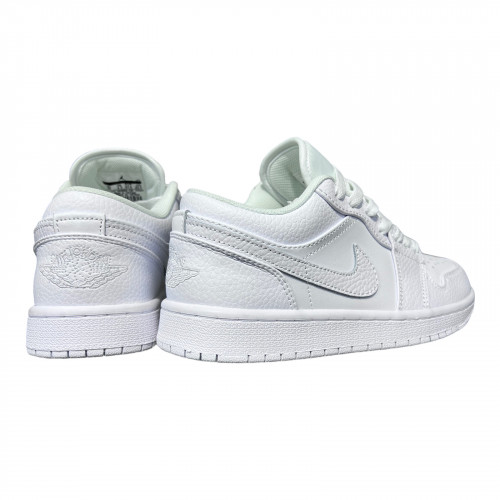 Кроссовки Мужские кожаные NIKE BB5526-7 белый