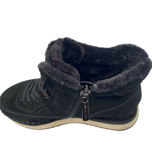 Ботинки женские замшевые ALLSY 203832 черные байки