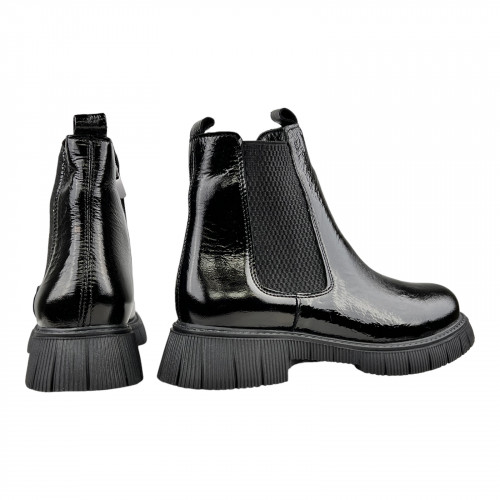 Черевики Жіночі шкіряні челсі SPRINGER 22123-2L чорний лак