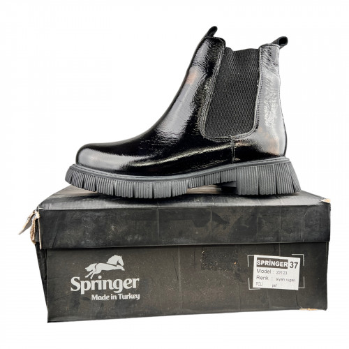 Черевики Жіночі шкіряні челсі SPRINGER 22123-2L чорний лак
