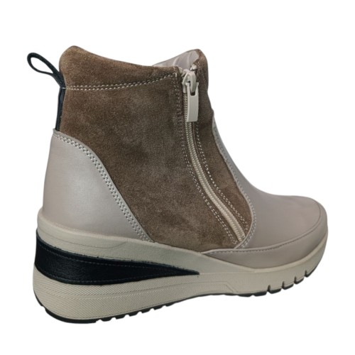 Ботинки женские кожаные VLADEKS 1490 87 капучино мех