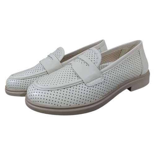 Лофери женские кожаные CAMELLIA 240/1 16 светло-бежевые