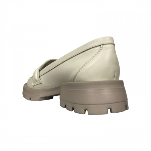 Лоферы женские кожаные ELVIX 028 бежевые