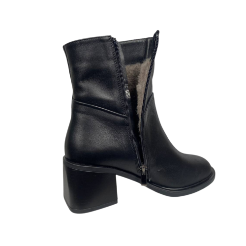 Черевики жіночі SCORPION 2525 чорні хутро каблук