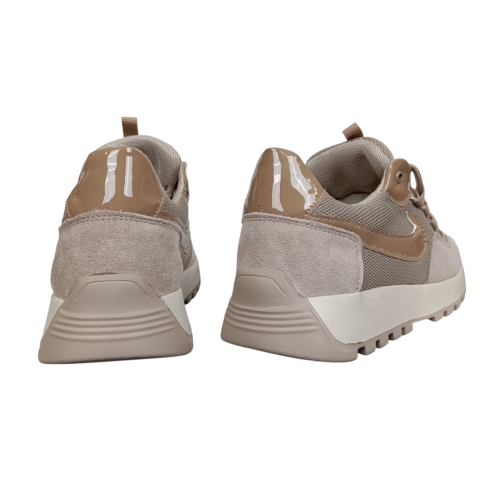 Кросівки жіночі текстильні NIKE 619 53 крем сєтка