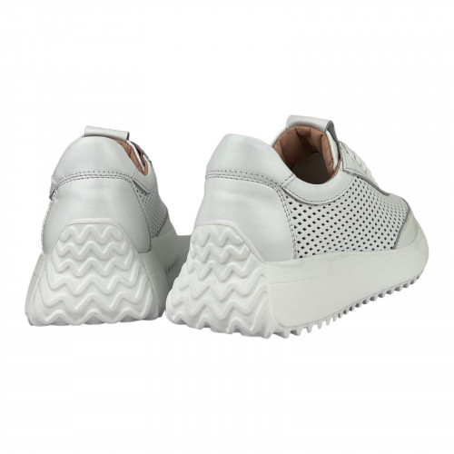 Кроссовки Женские кожаные MASIS In10 05 белый перфорация