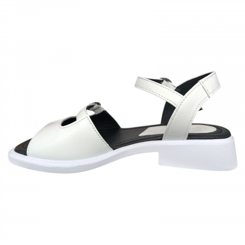 Босоножки Женские кожаные FOOT STEP 585 05 белые