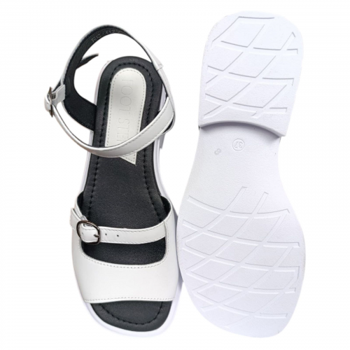 Босоножки Женские кожаные FOOT STEP 585 05 белые