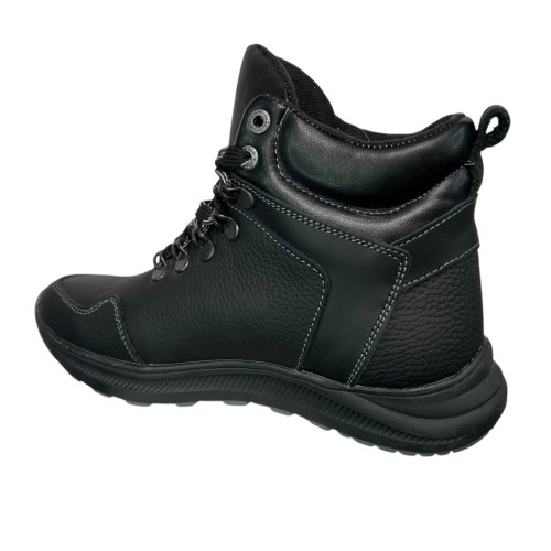 Кроссовки кожаные подростковые ACLI CLAS BN 41/2 черный мех