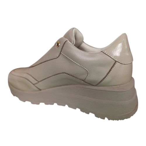 Кросівки жіночі шкіряні DITAS R 115 бежеві капучіно 