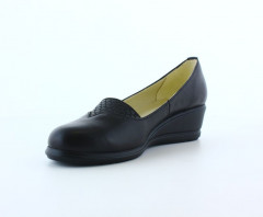 Туфли женские кожаные BLESSO 39 черный