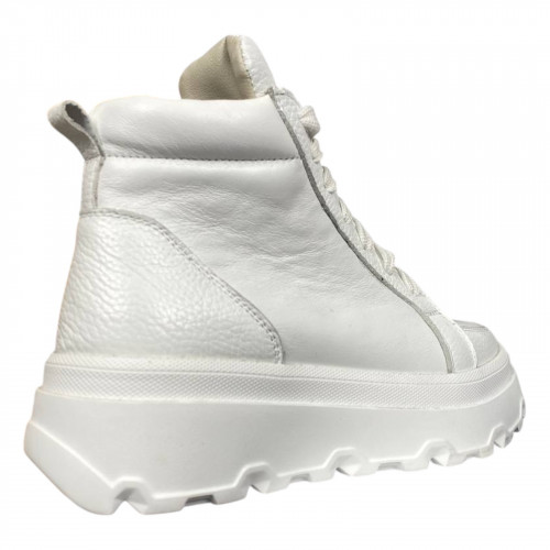 Ботинки женские кожаные TIFANI 222 белые байка