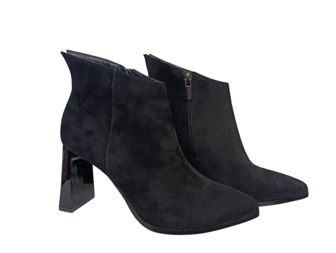 Ботинки женские замшевые ILONA 951/872 черные каблук байка