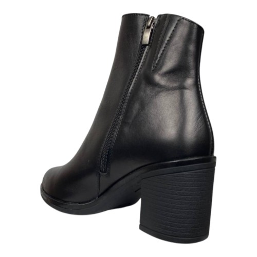 Ботинки женские ширяные каблук ELVIX 6069 01 черные байки 