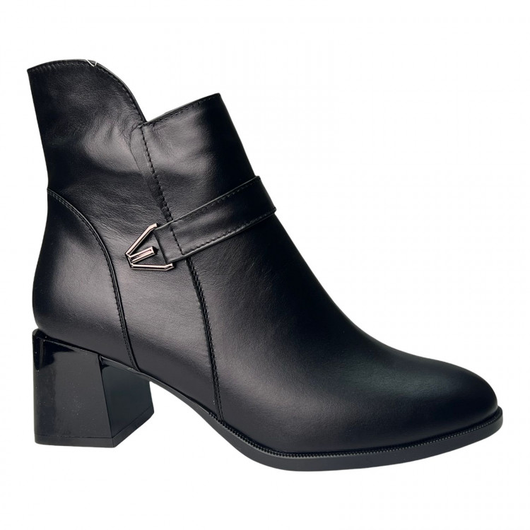 Ботинки женские кожаные  Romax Romax 564 ДС черный кожа байка 