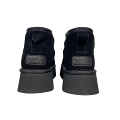 Угги жіночі замшеві UGG 260-1 чорні хутро