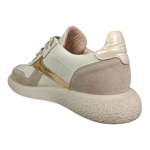 Кроссовки женские кожаные GORNELIA 249 молочные золотые