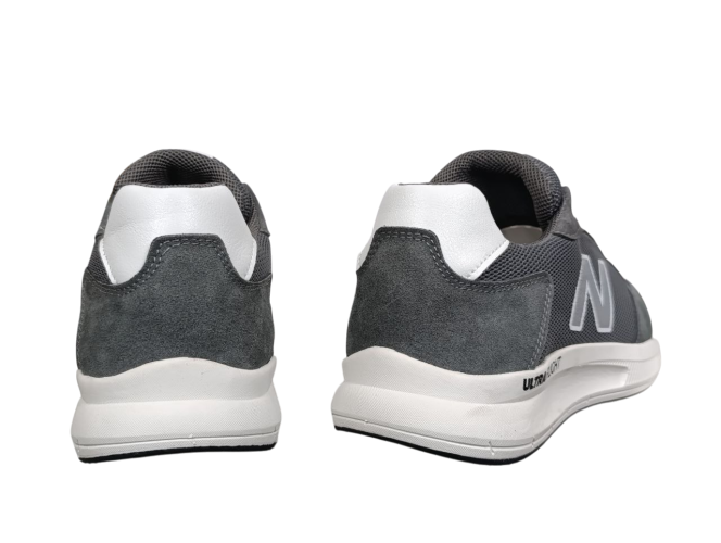 Кроссовки мужские CROSSAV 26 411 1/3 46 серые нубук сетка