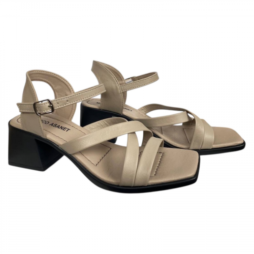 Босоніжки жіночі шкіряні на каблуку Marcco 184 14 бежеві