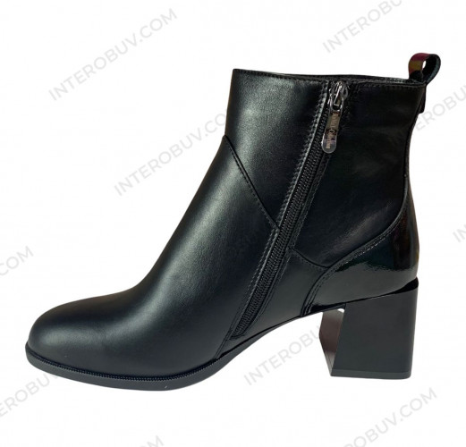 Ботинки Женские кожаные ROMAX 456 черный
