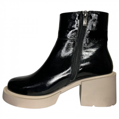 Черевики жіночі шкіряні TEMP Меган лак каблук чорний хутро