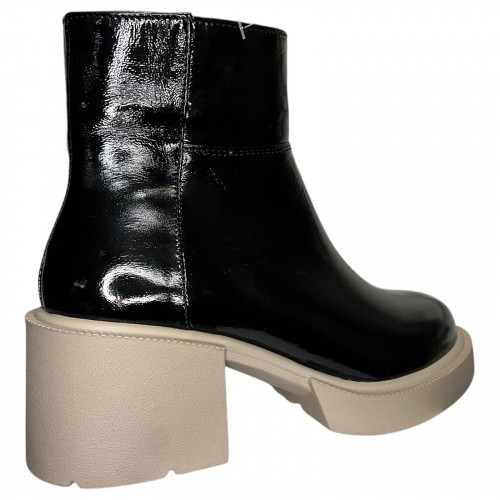 Черевики жіночі шкіряні TEMP Меган лак каблук чорний хутро