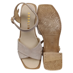 Босоножки женские замшевые ANDALINI 411/1 04 беж