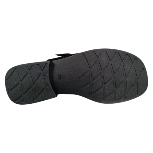 Босоніжкі жіночі шкіряні ANDALINI 411/01 чорні