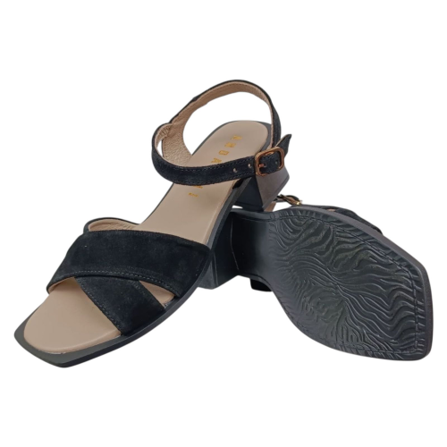 Босоніжкі жіночі шкіряні ANDALINI 411/01 чорні