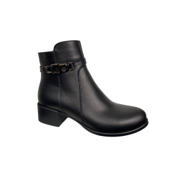 Ботинки женские кожаные KATRIN 30 01 черные каблук байка