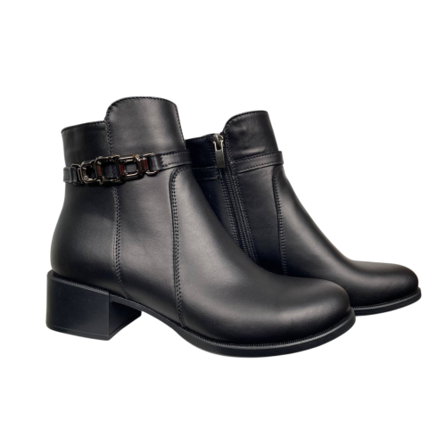 Ботинки женские кожаные KATRIN 30 01 черные каблук байка