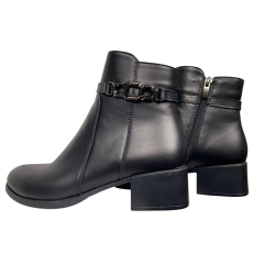 Ботинки женские кожаные KATRIN 30 01 черные каблук байка