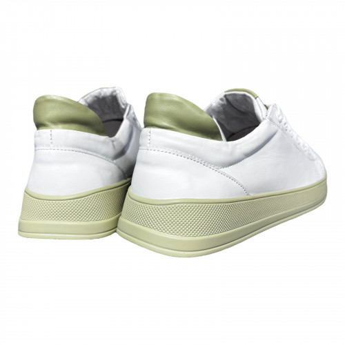 Кеды Женские кожаные VENTAJA 165 белое масло