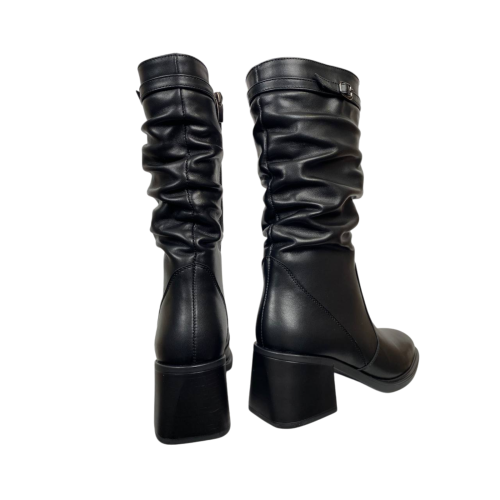 Чоботи жіночі шкіряні KATRIN 707 01 чорні хутро каблук