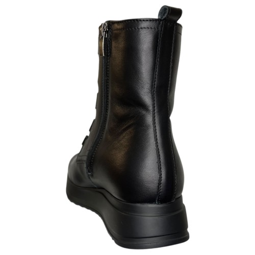 Ботинки женские кожаные ELVIX 1096 черный мех