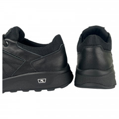 Кросівки Чоловічі шкіряні BARZONI 24/02 чорний