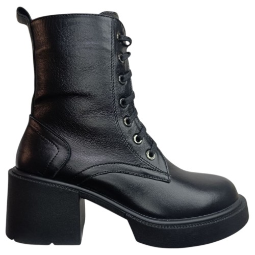 Ботинки женские кожаные TEMP 124 24 01 каблук черный мех