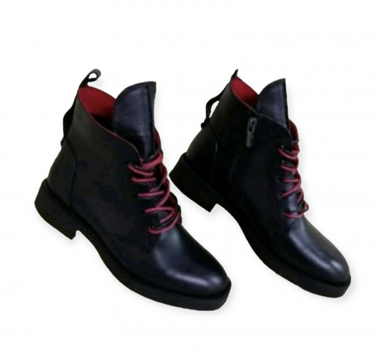 Черевики Жіночі шкіряні VIKTTORIO Луіза чорний