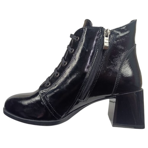 Ботинки женские кожаные лак TEMP 127 L каблук черный мех