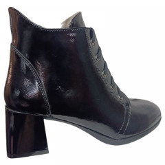 Черевики жіночі шкіряні лак TEMP 127 L каблук чорний хутро