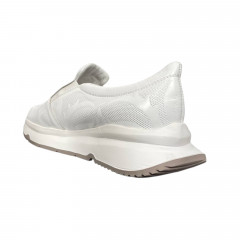 Туфли женские кожаные MADAM 2218 белые