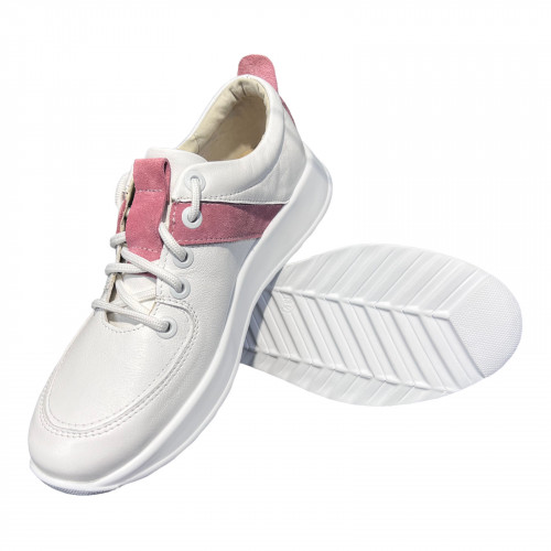 Кроссовки Женские кожаные ROMAX 2105 белый