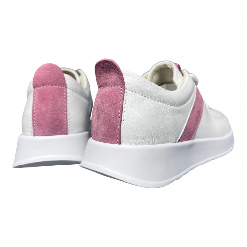 Кроссовки Женские кожаные ROMAX 2105 белый