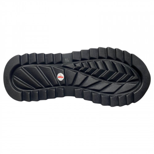 Лоферы женские кожаные MADAM 2204 черные