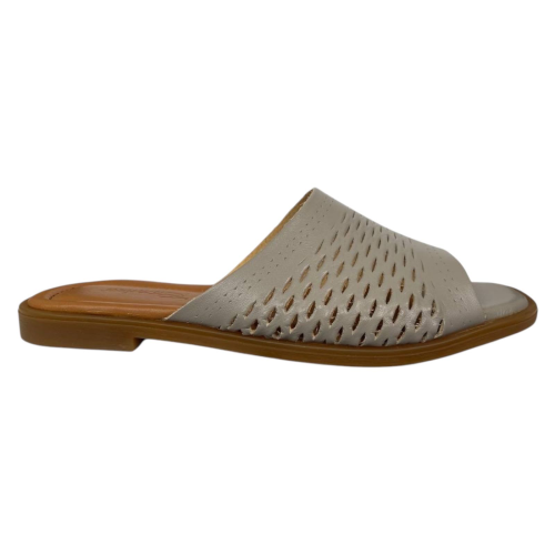 Шльопанці жіночі шкіряні Pandora 10 14 бежеві