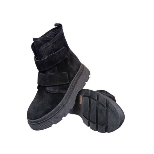 Ботинки женские замшевые ILONA 592/821 01 черный мех