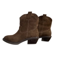 Казаки женские замшевые WONEX 8934-2 коричневые 