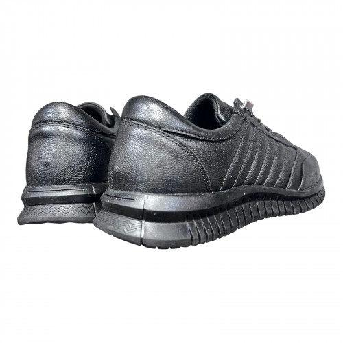 Кросівки Чоловічі шкіряні KEMER 21707 чорний