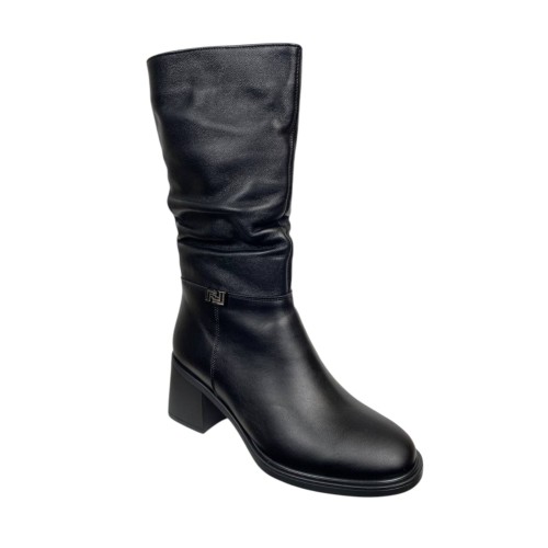 Сапоги женские кожаные TEMP 267 01 черный мех